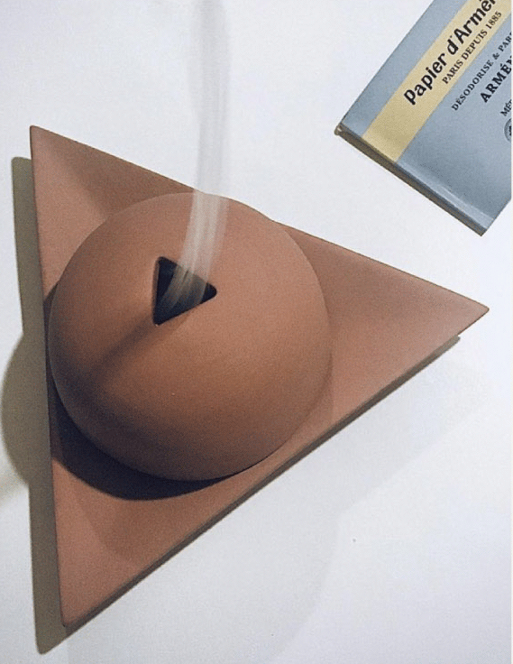 COFFRETS, BRÛLEURS…, Les indispensables